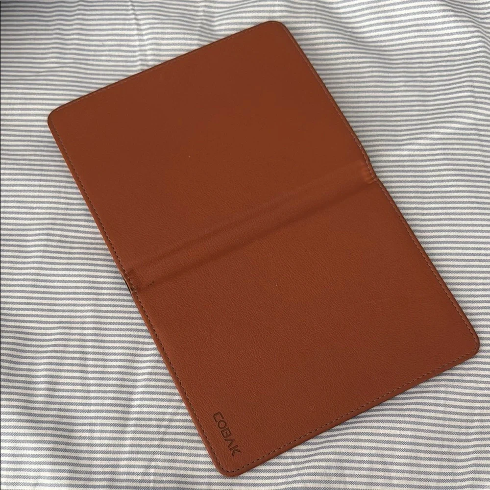 Amazon Kindle Brown Leather Cover